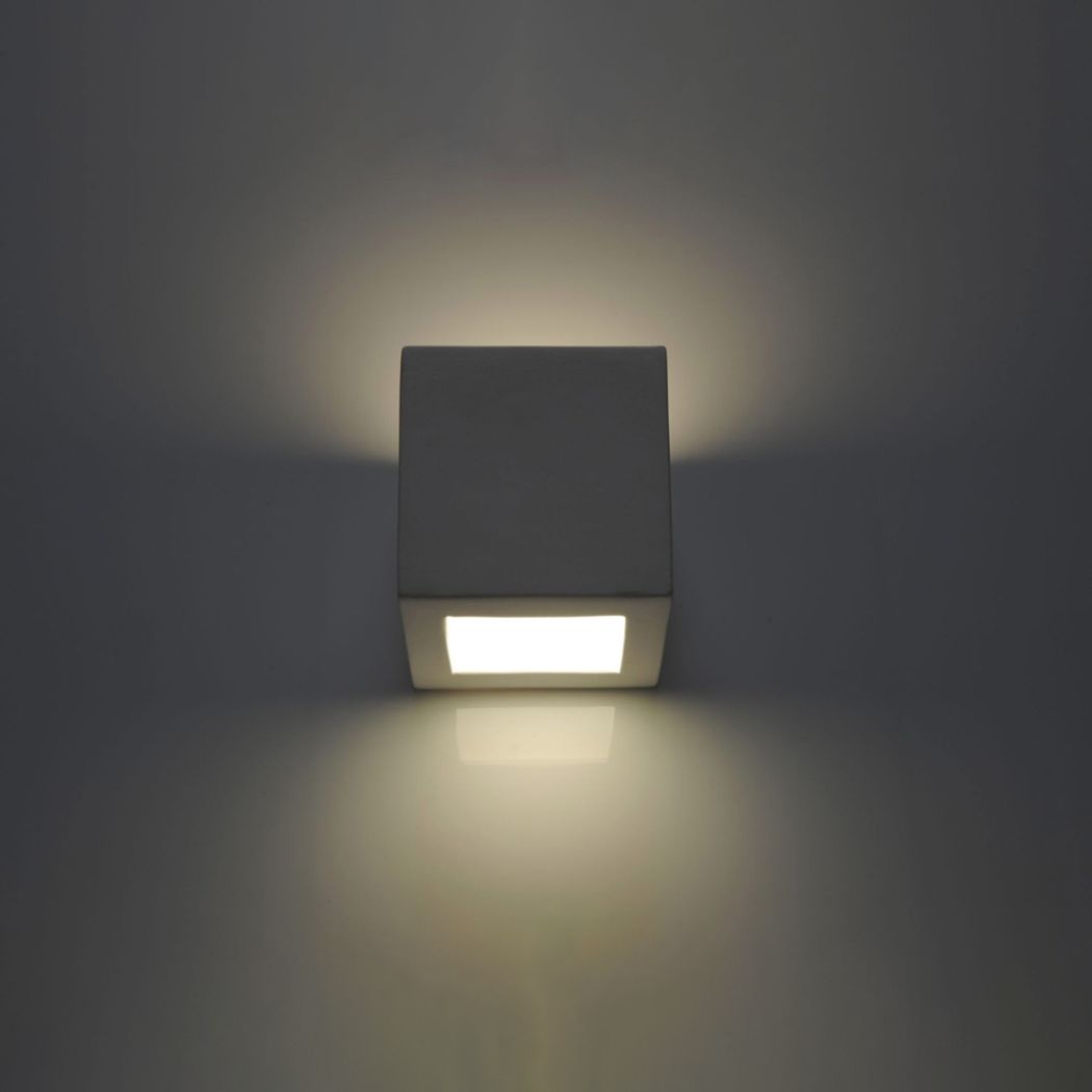 Cubic white ceramic wall light