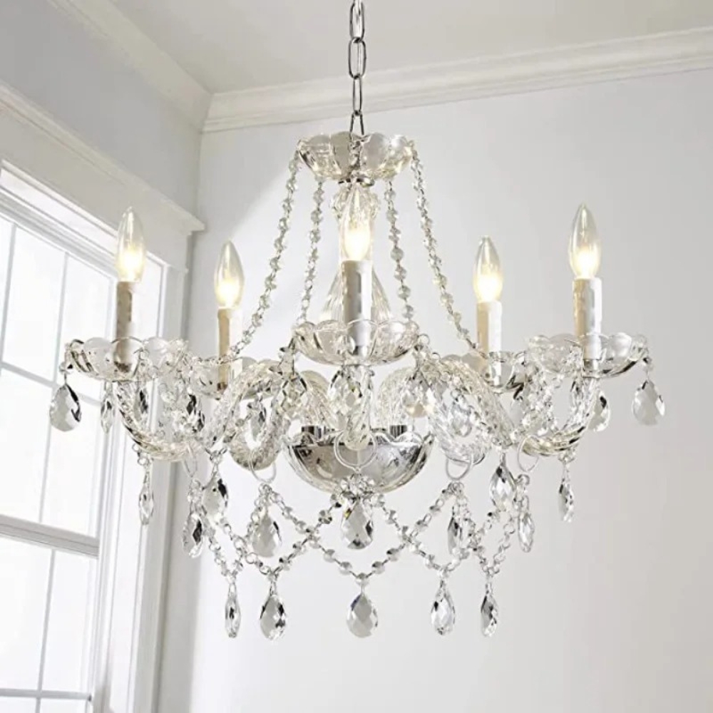 IMG_01_25_lustre_baroque_cristal_6_lumieres_3.jpg Crystal chandelier with five candle style lights and hanging cut crystal drops