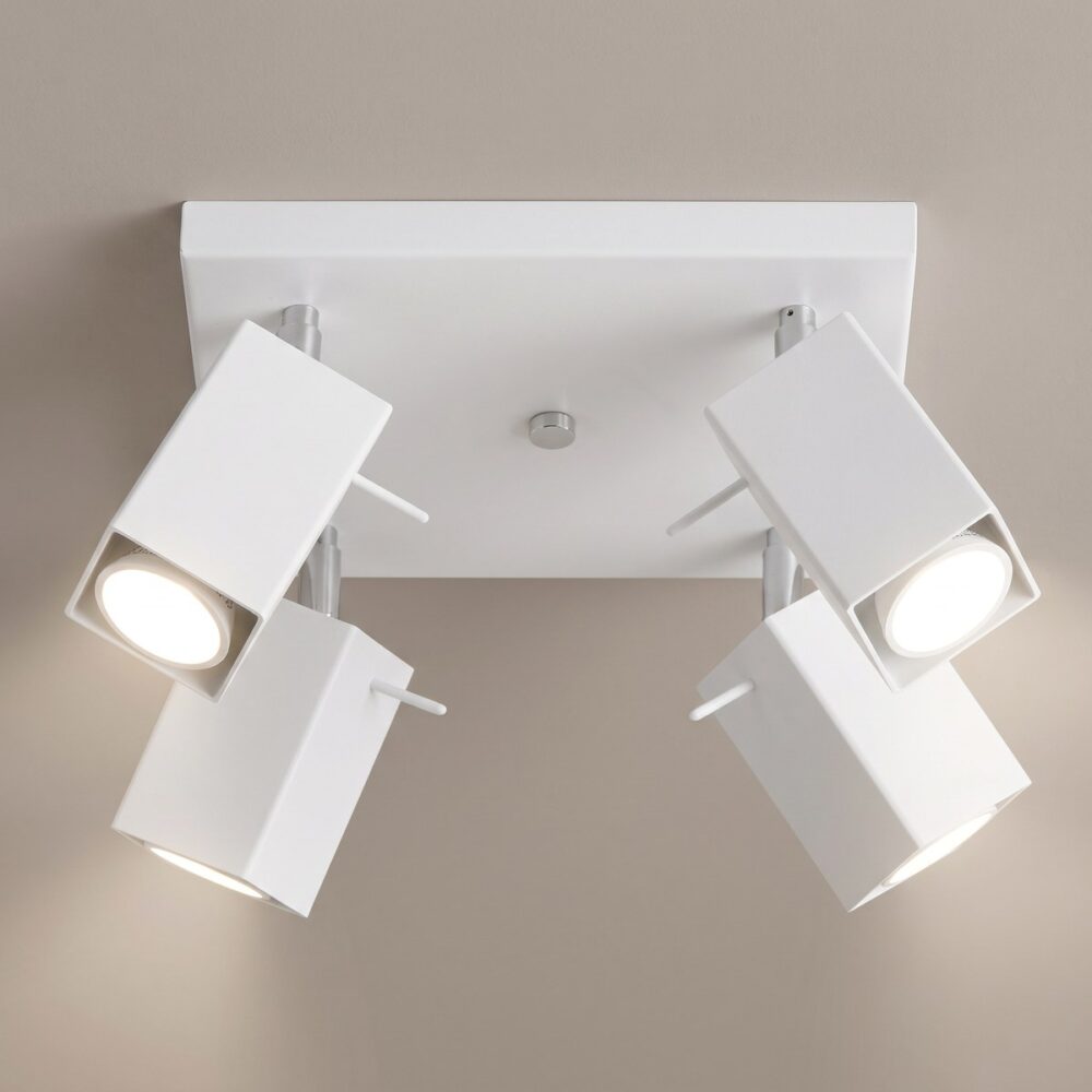 Square ceiling light with 4 square spots, 3 colours